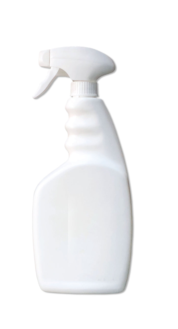 32 ounce Refillable spray bottle